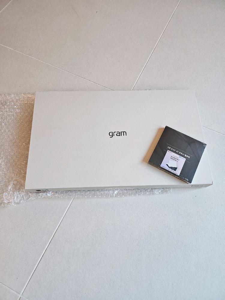 2025 LG그램 프로 16Z90TS-GS5CK(루나레이크/화이트)미개봉 이미지
