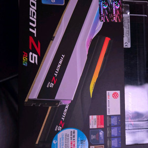 지스킬 DDR5 8000 cl40 1.35V 48GB(24x2) 판매합니다. 서린 정품