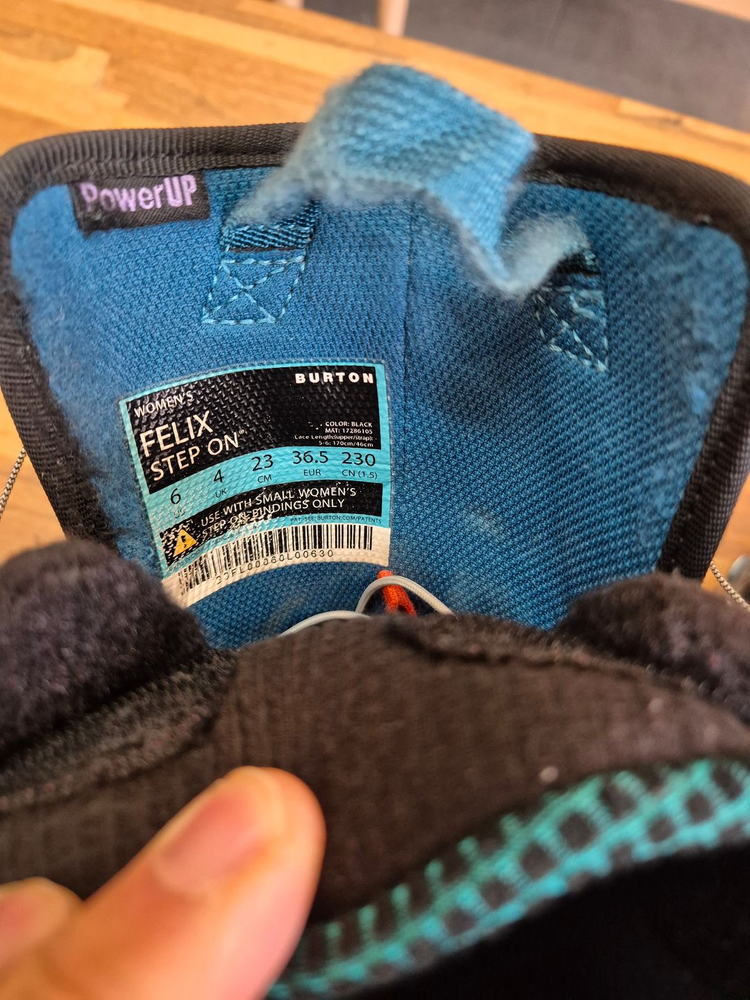 버튼 펠릭스 부츠 230 & 버튼 스텝온 바인딩 S 팝니다--5
