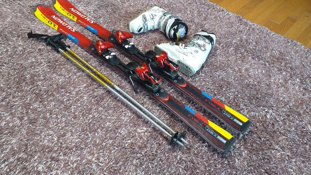 살로몬 스키 세트(스키 150cm, 부츠 240-245mm) 이미지