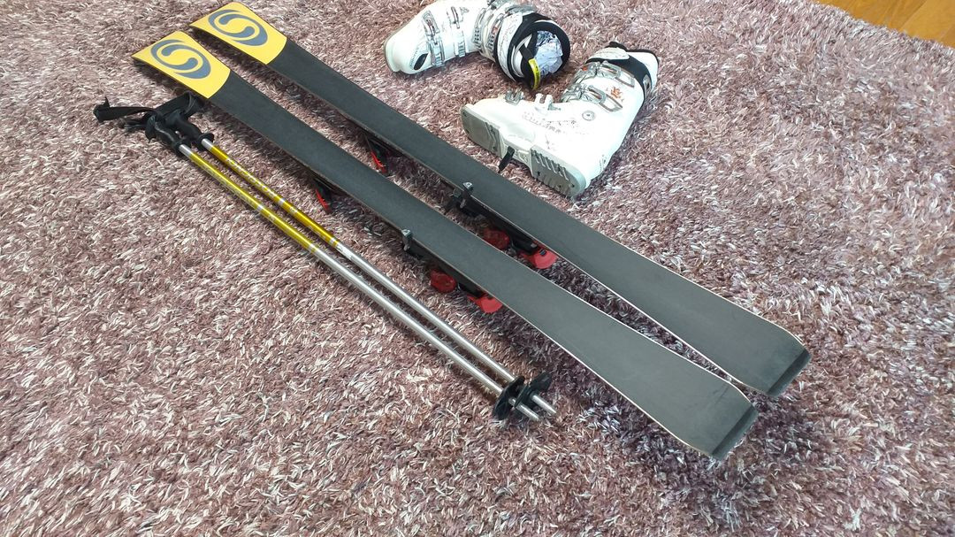살로몬 스키 세트(스키 150cm, 부츠 240-245mm) 이미지