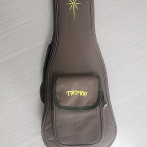 우쿨렐레 TM-UP3S 팔아요