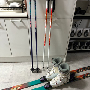 로시놀 남성 스키/폴/부츠 세트 이미지