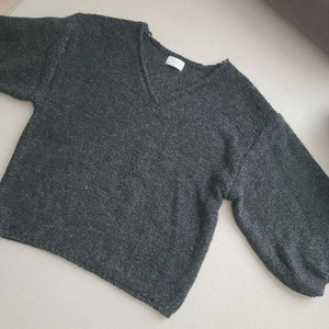 츄니토리 오버핏 루즈핏 겨울 브이넥 니트 스웨터 차콜 / 자라 앤아더스토리즈 톰보이 파사드패턴