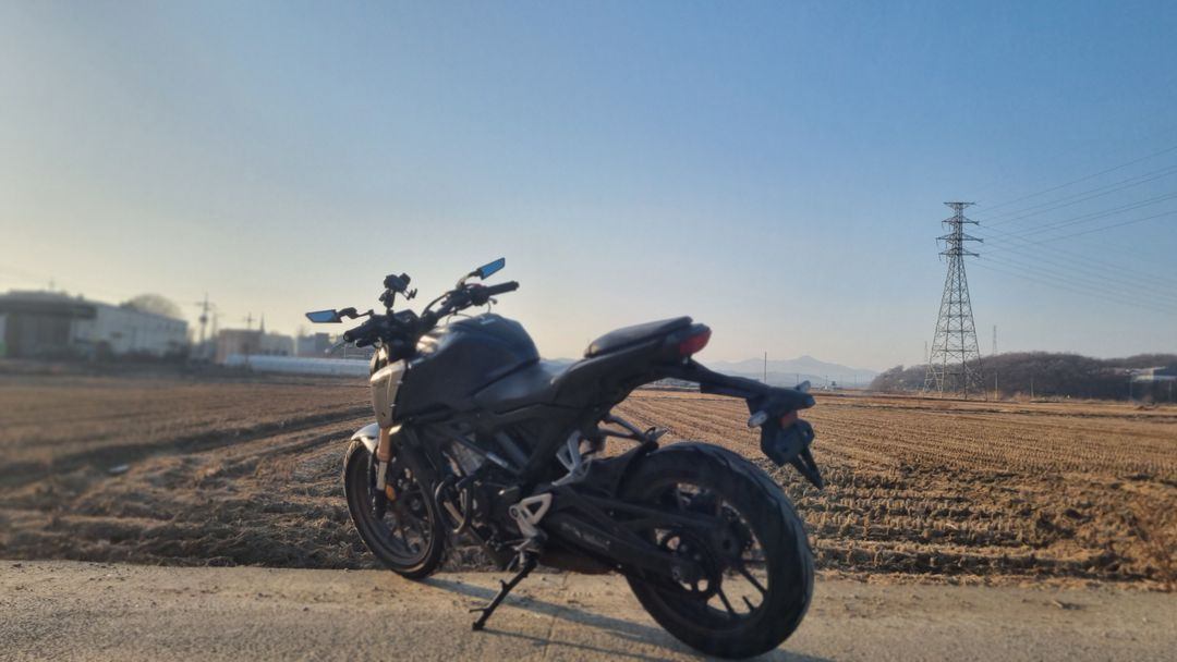 혼다 cb125r 21년식/신형엔진/딱3만키로수/급매 이미지