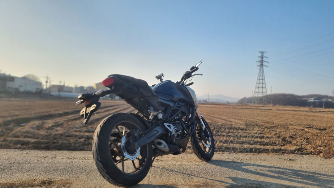 혼다 cb125r 21년식/신형엔진/딱3만키로수/급매 이미지