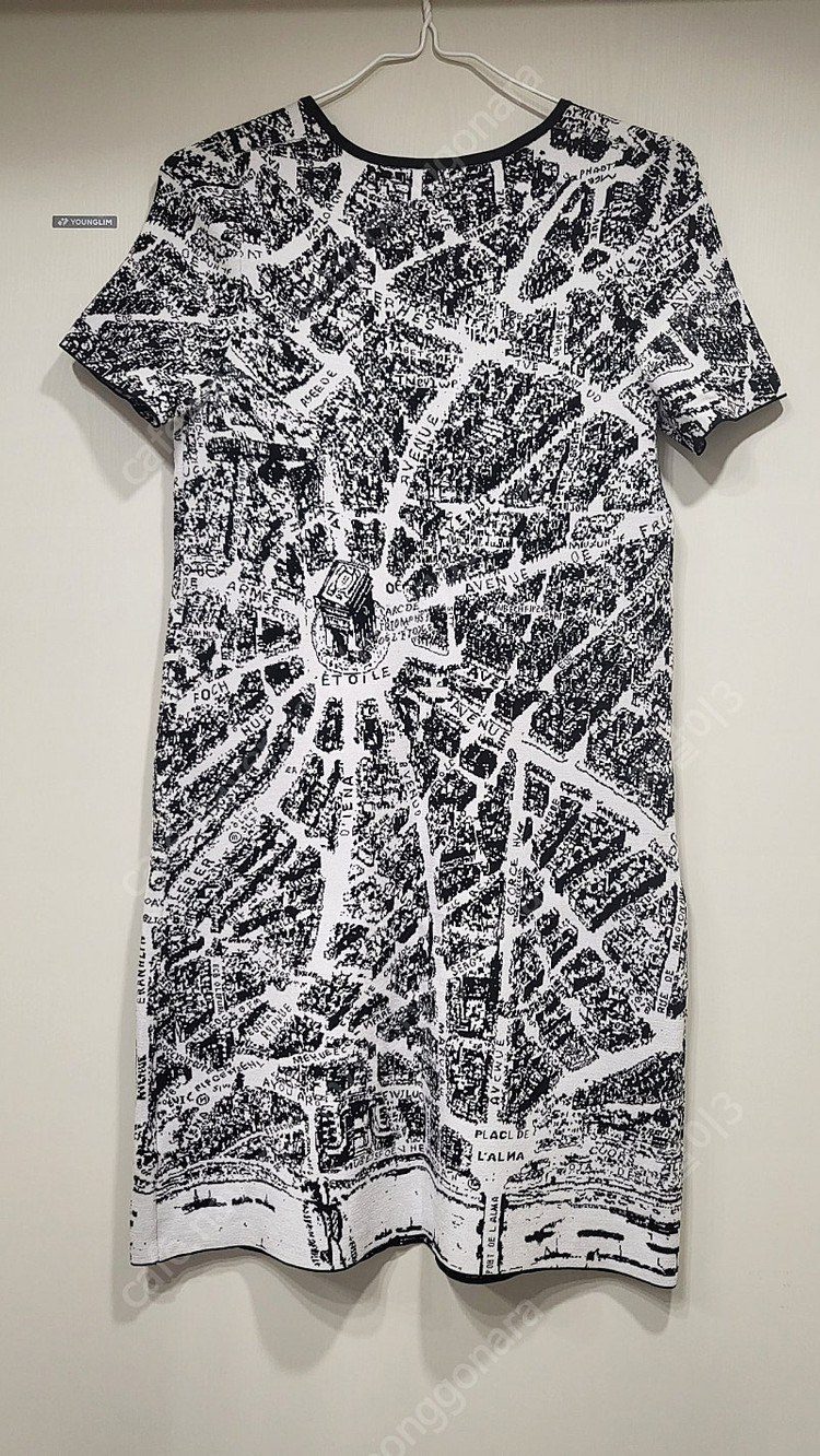 dior 디올맛 뉴진스 로고 프린트 니트원피스 이미지