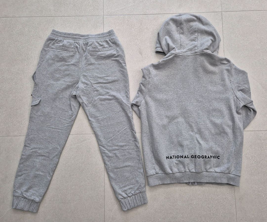 내셔널지오그래픽키즈 기모 트레이닝복 세트 이미지