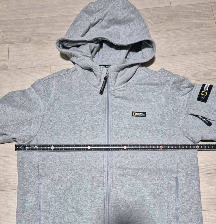 내셔널지오그래픽키즈 기모 트레이닝복 세트 이미지