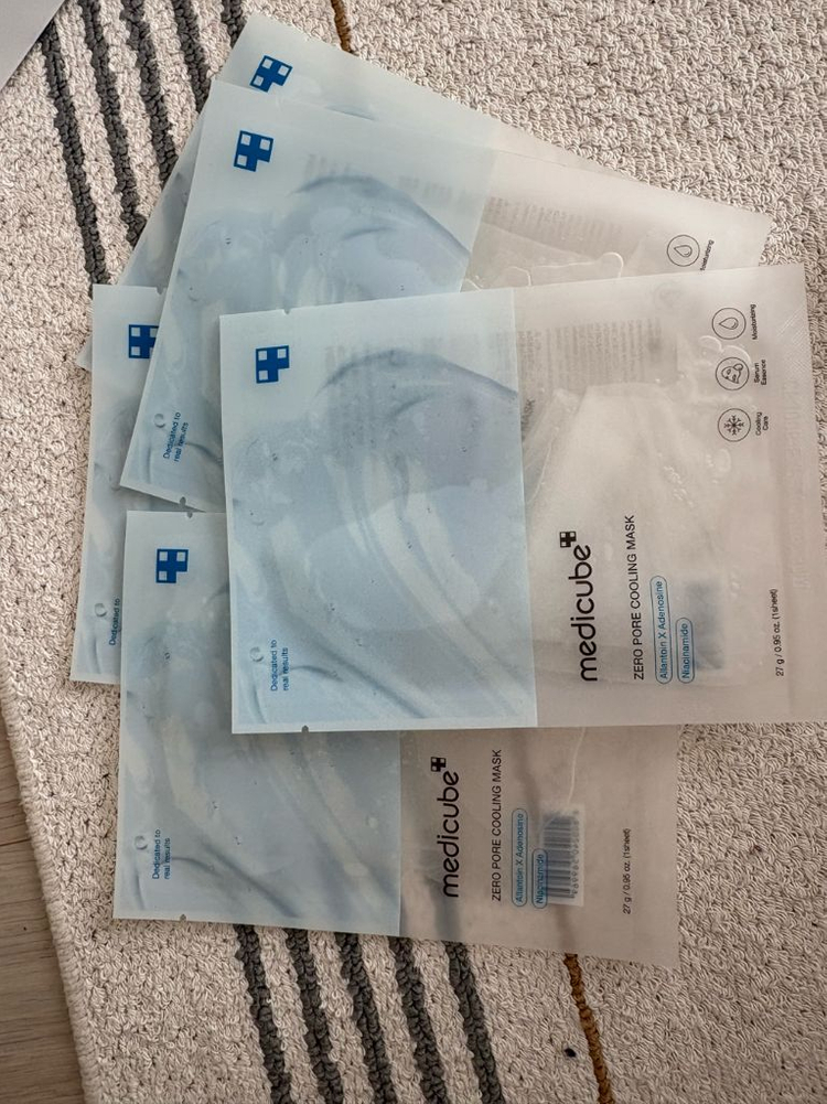 메디큐브 부스터프로 옐로 곰돌이--3