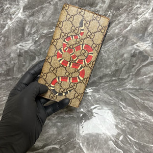 구찌 킹스네이크 장지갑