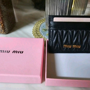 미우미우 카드지갑/새상품