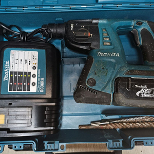 마끼다 36V 충전 로타리 앙카 뿌레카 파쇄 해머 드릴 BHR261