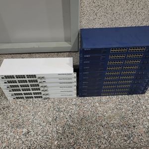 마이크로틱 Cloud Router CRS326-24G-2G+RM 클라우드 라우터 스위치 넷기어 GS724T V4