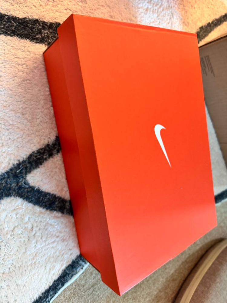 (국내매장판/270) 나이키 보메로 프리미엄 블랙 다크 스모크 그레이 이미지