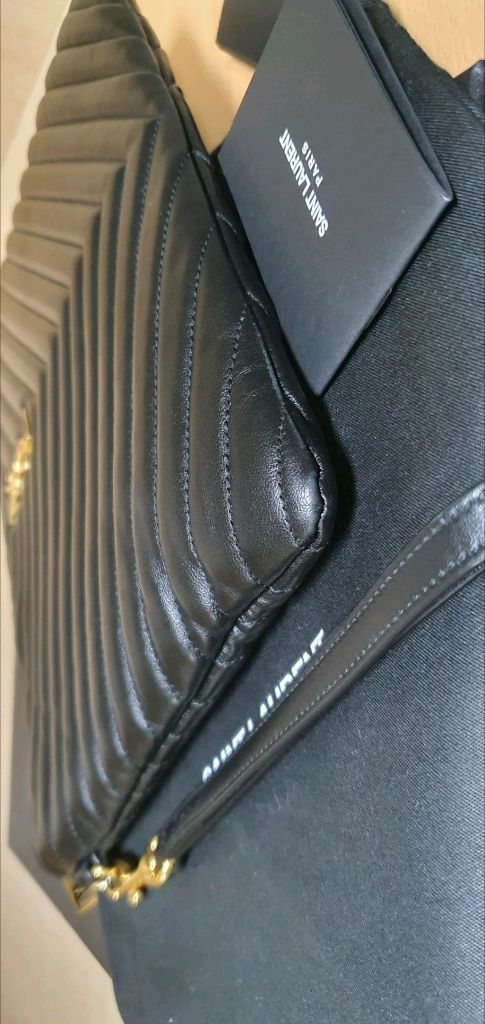 입생로랑 생로랑 뉴미듐 클러치백 정품S급(보증서O)구찌프라다루이비통디올고야드샤넬셀린느보테가생로랑발렌시아가버버리가방--5