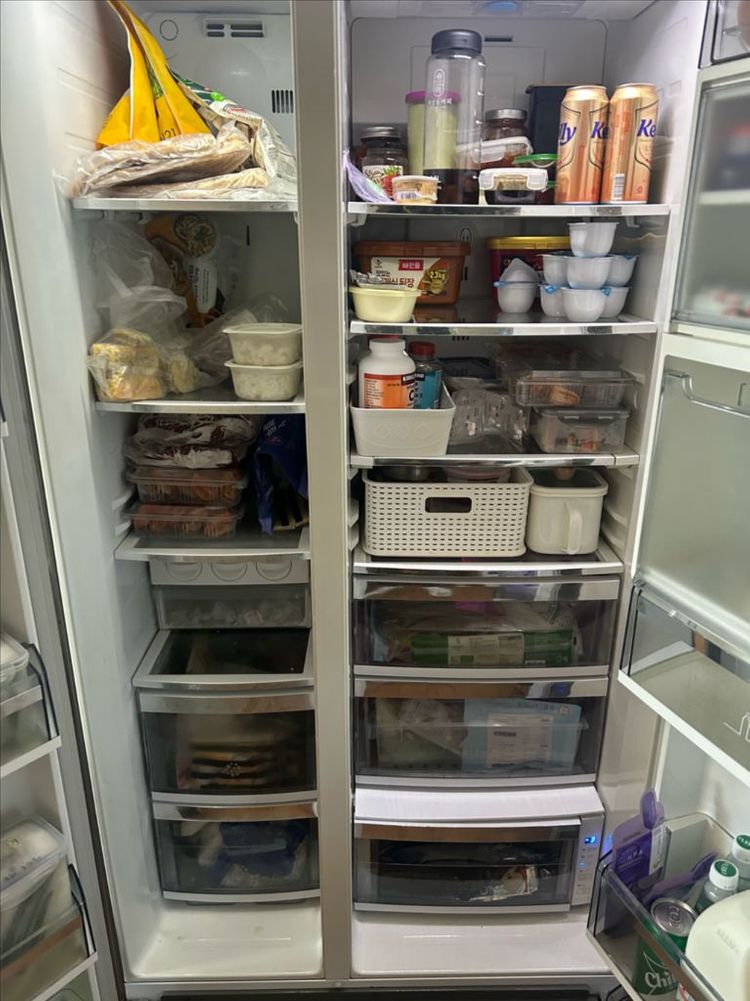 일렉트로룩스 양문형 냉장고 750L--4