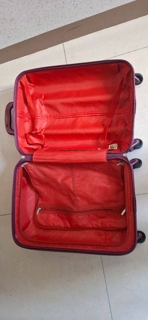 아메리칸투어리스트 20인치 기내용 하드캐리어가방--5