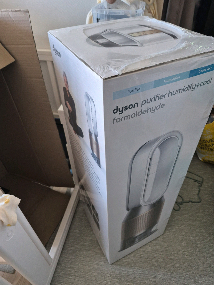 다이슨 PH04 쿨미디어+쿨 포름알데히드 공기청정기(화이트/골드) 미개봉 새상품--1