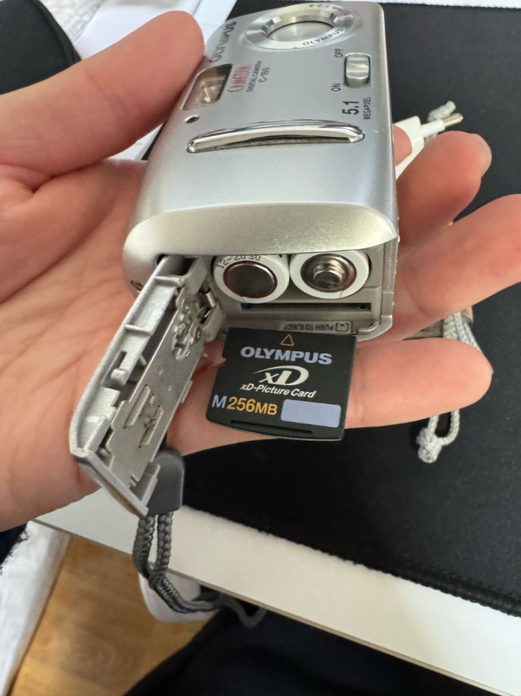 올림푸스 감성 레트로 디카--4