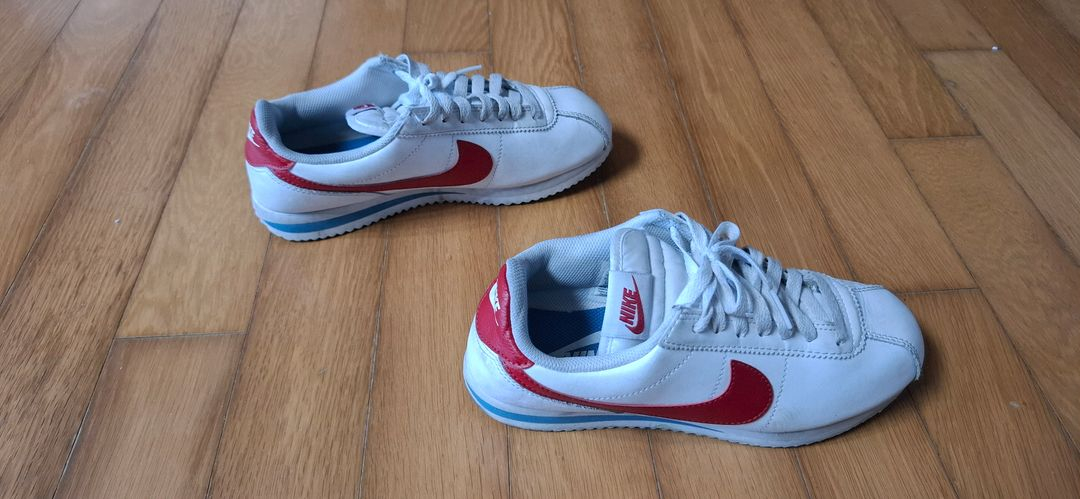 나이키 코르테즈 운동화 235--4