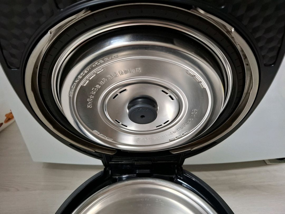 쿠첸 121 마스터 플러스 IH 10인용 밥솥 (스텐, 스테인리스 내솥2개) 이미지