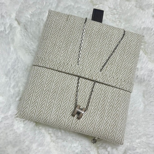 에르메스 미니 팝아슈 목걸이 마롱글라세