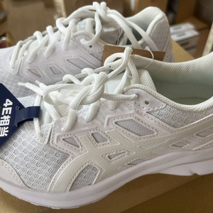 아식스 졸트3 런닝화 흰색 230 엑스트라 와이드 새상품