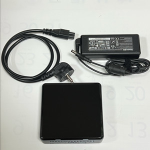 인텔 NUC i5 10세대 베어본 미니PC 판매 / NUC10FNK / 재고 2개