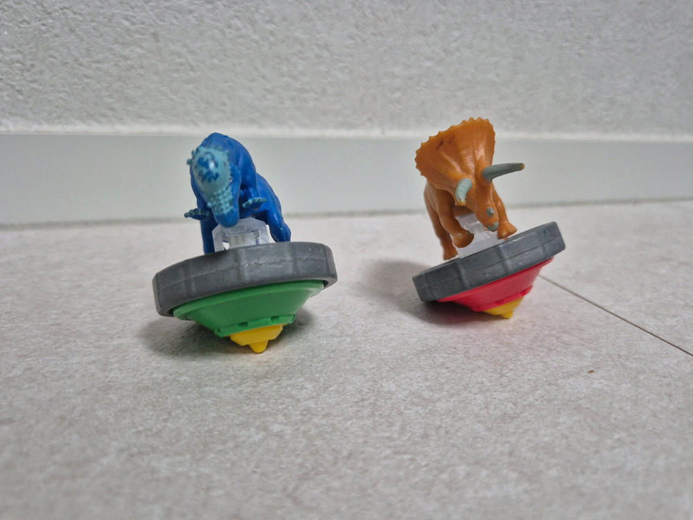 공룡메카드 공룡배틀팽이 2종 일괄 파키케 트리케라--2