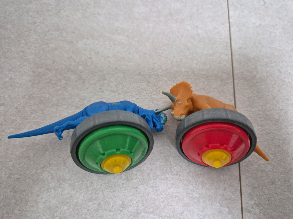 공룡메카드 공룡배틀팽이 2종 일괄 파키케 트리케라--4