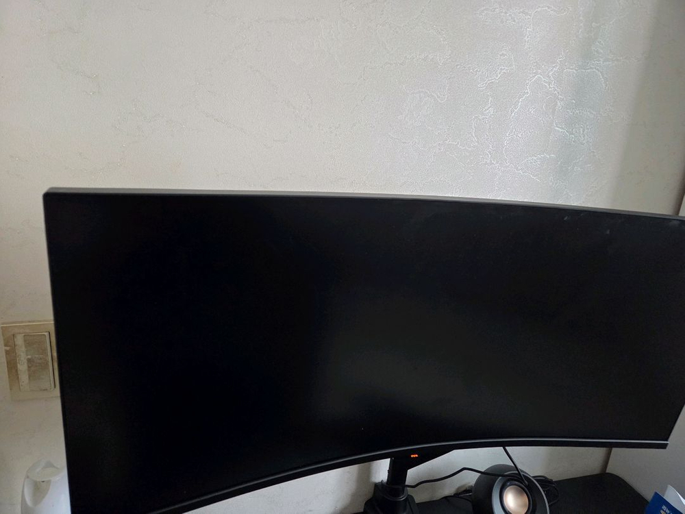 TCL 34r83q 34인치 wqhd 와이드 모니터 mini led 팝니다(가격 이제 안내림) 이미지