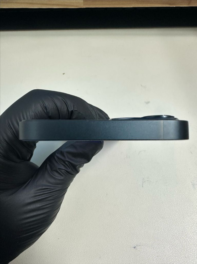 아이폰13 128G 미드나이트 SSS급!--2