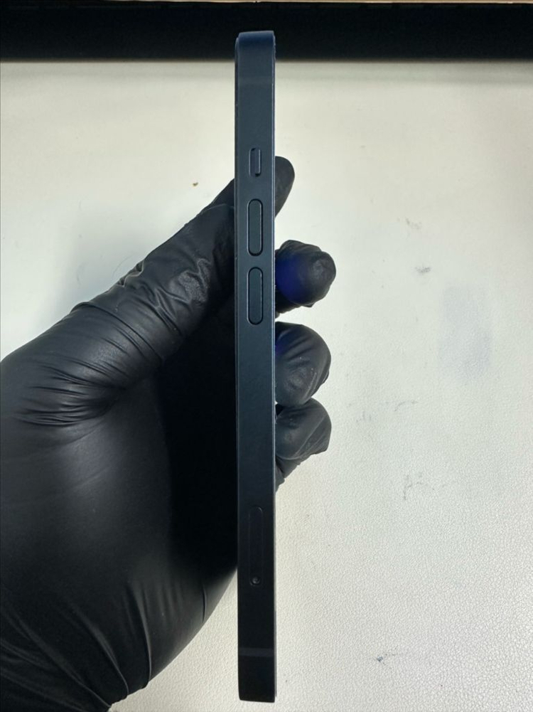 아이폰13 128G 미드나이트 SSS급!--4