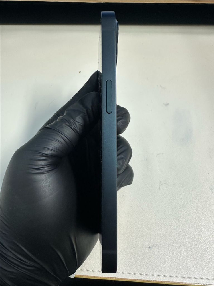 아이폰13 128G 미드나이트 SSS급!--5