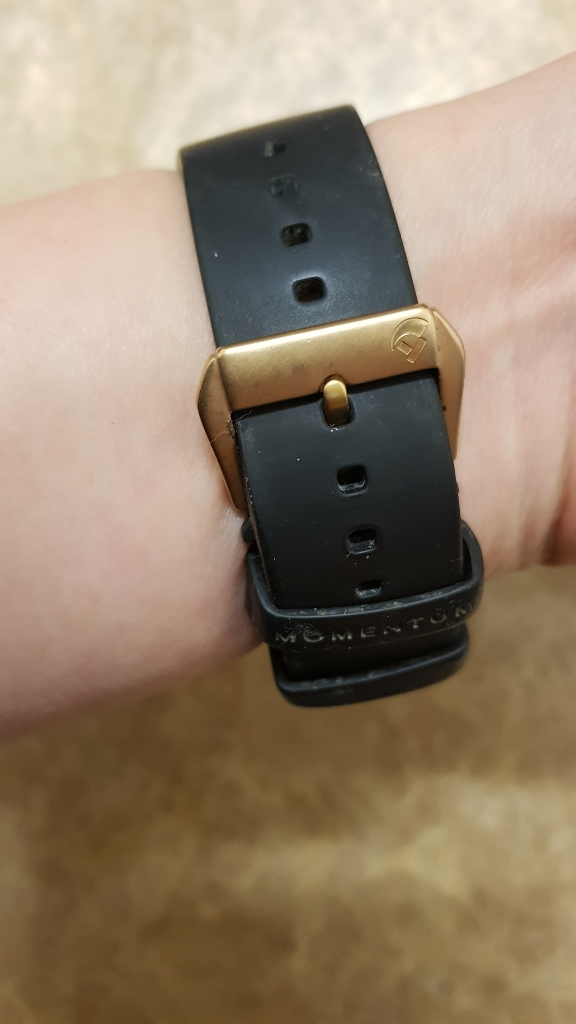 모멘텀 딥6 다이버시계 이미지