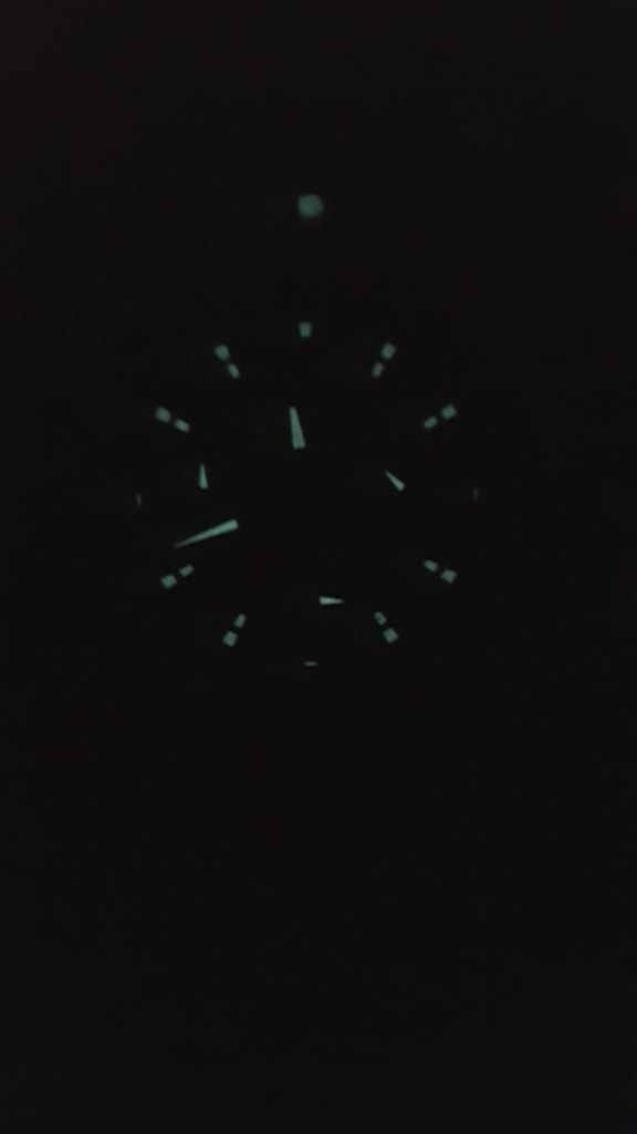 모멘텀 딥6 다이버시계 이미지