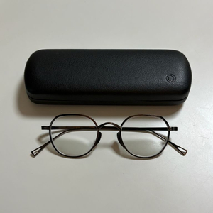 가메만넨 KMN-1301 BRH 티타늄 안경 45사이즈