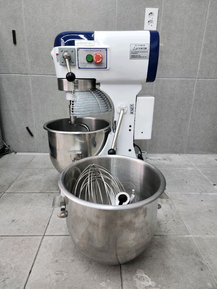 스타리치 업소용 버티컬 반죽기 20리터 판매--1