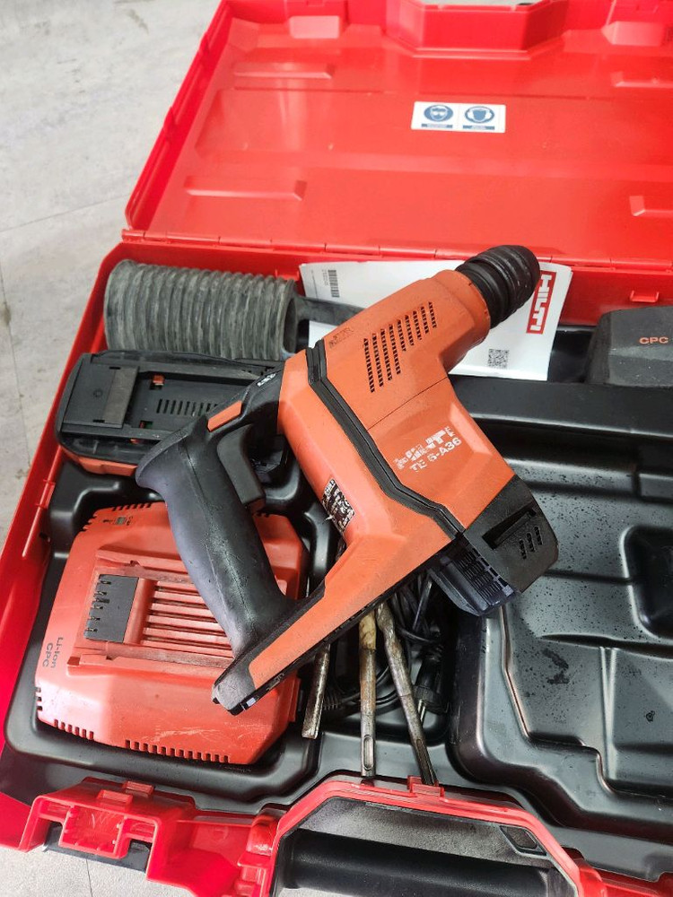 힐티TE6-A36함마드릴+집진기--4