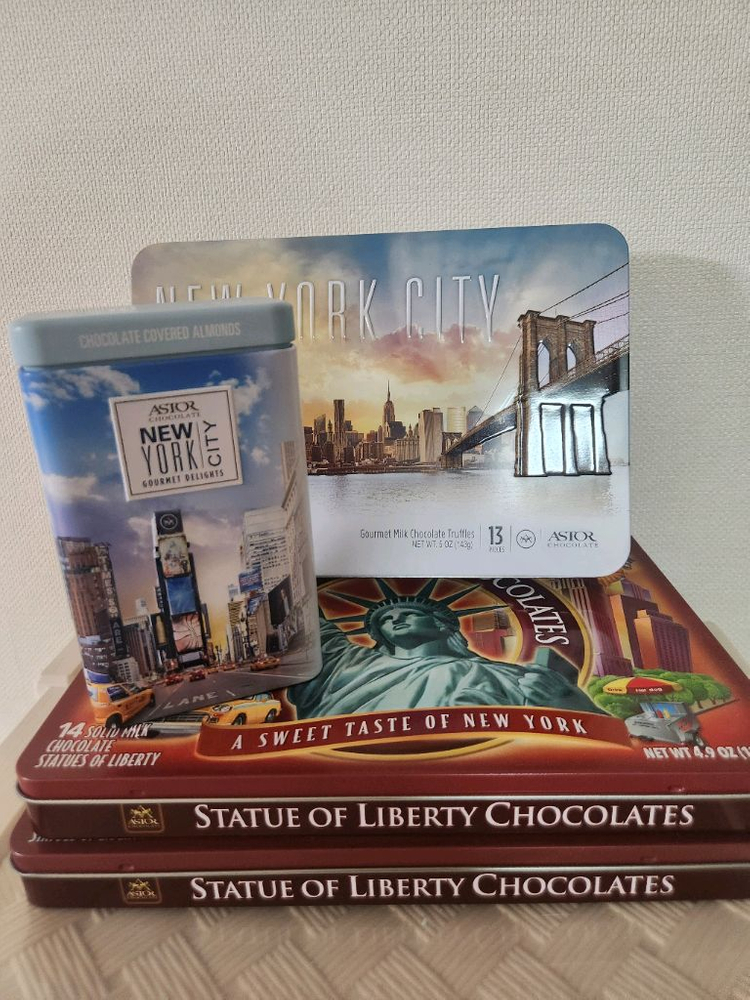 뉴욕 초코렛 틴케이스 4개--1