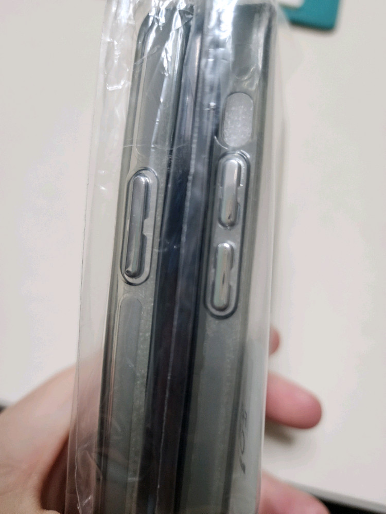 (새상품) 아이폰15 14 13 12케이스 프로맥스 귀멸의칼날 귀칼탄지로 이미지