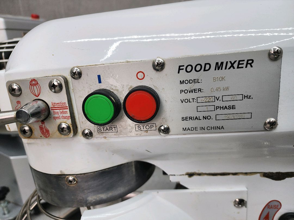 AWA 업소용 버티컬 반죽기 10리터 판매--4