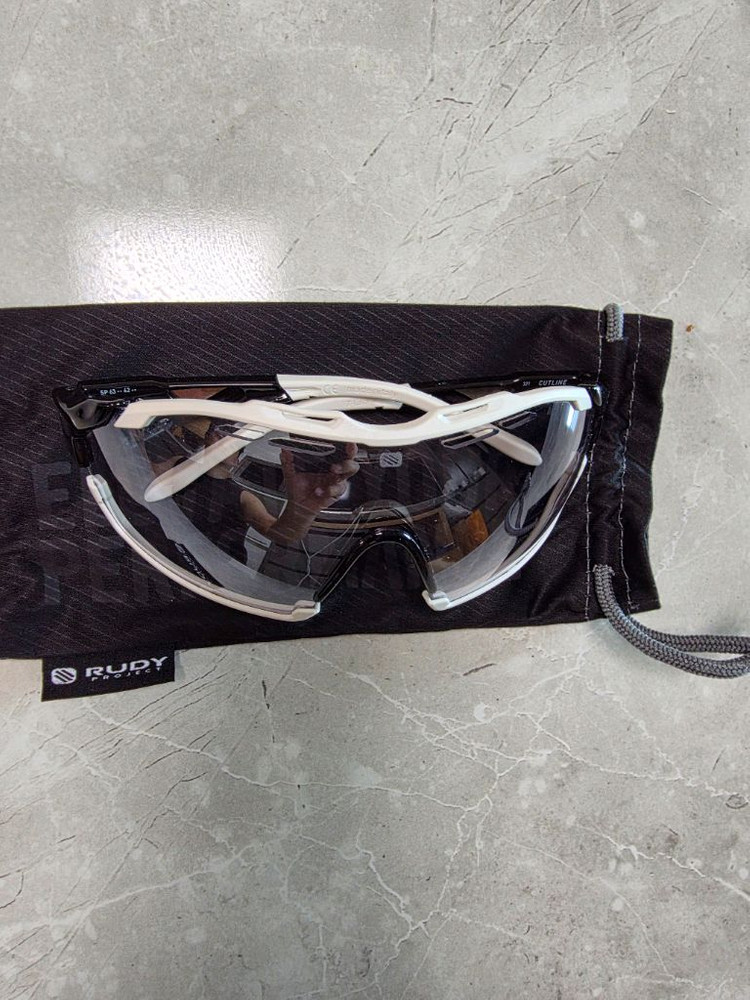 부산 메리다 맥라렌 스컬트라 5000--8