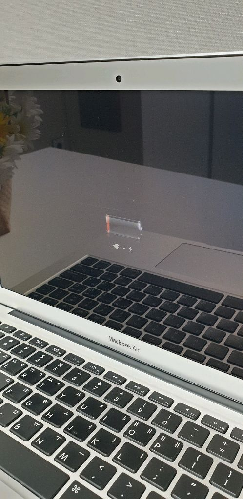 애플 맥북 에어 13인치 A1466 실버--8