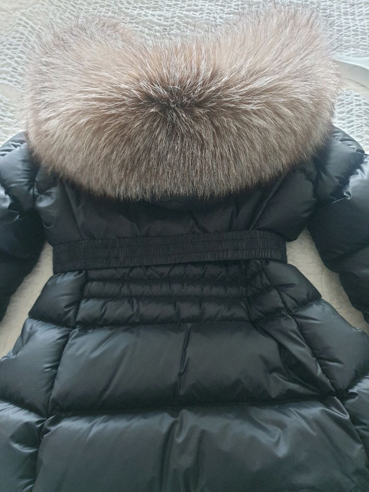 몽클레어 보에드 패딩 폭스퍼 이미지