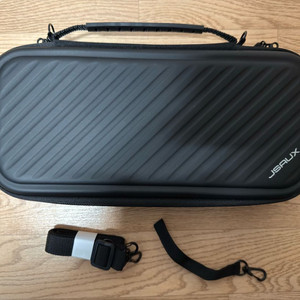 스위치2 파우치, 충전 그립 등 주변기기 팝니다.