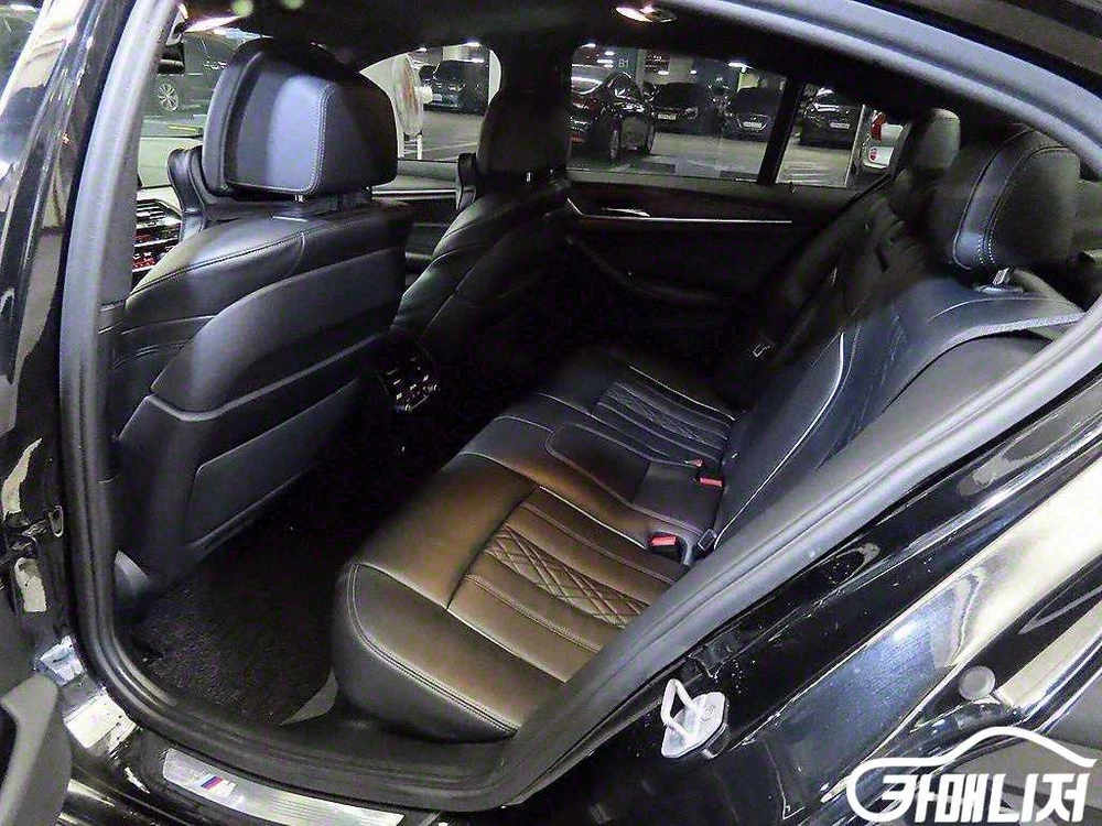 [BMW]5시리즈 (G30) 530i M 스포츠 플러스 #앱특가 이미지