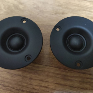 피어리스 트위터