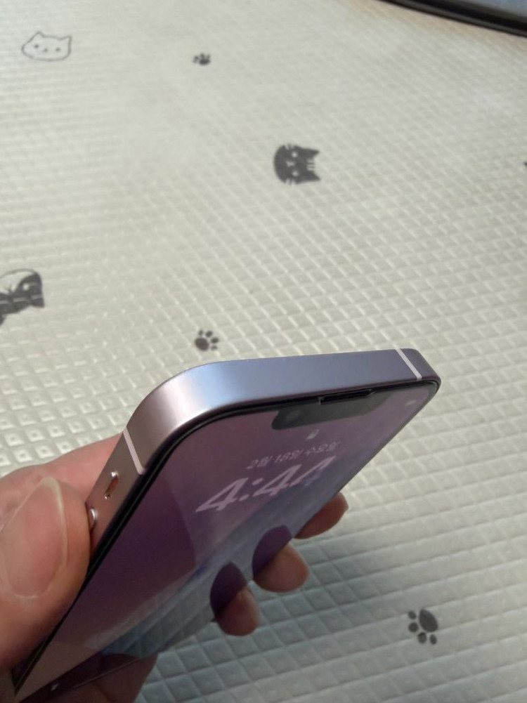 스마트폰 핑크 128GB--10